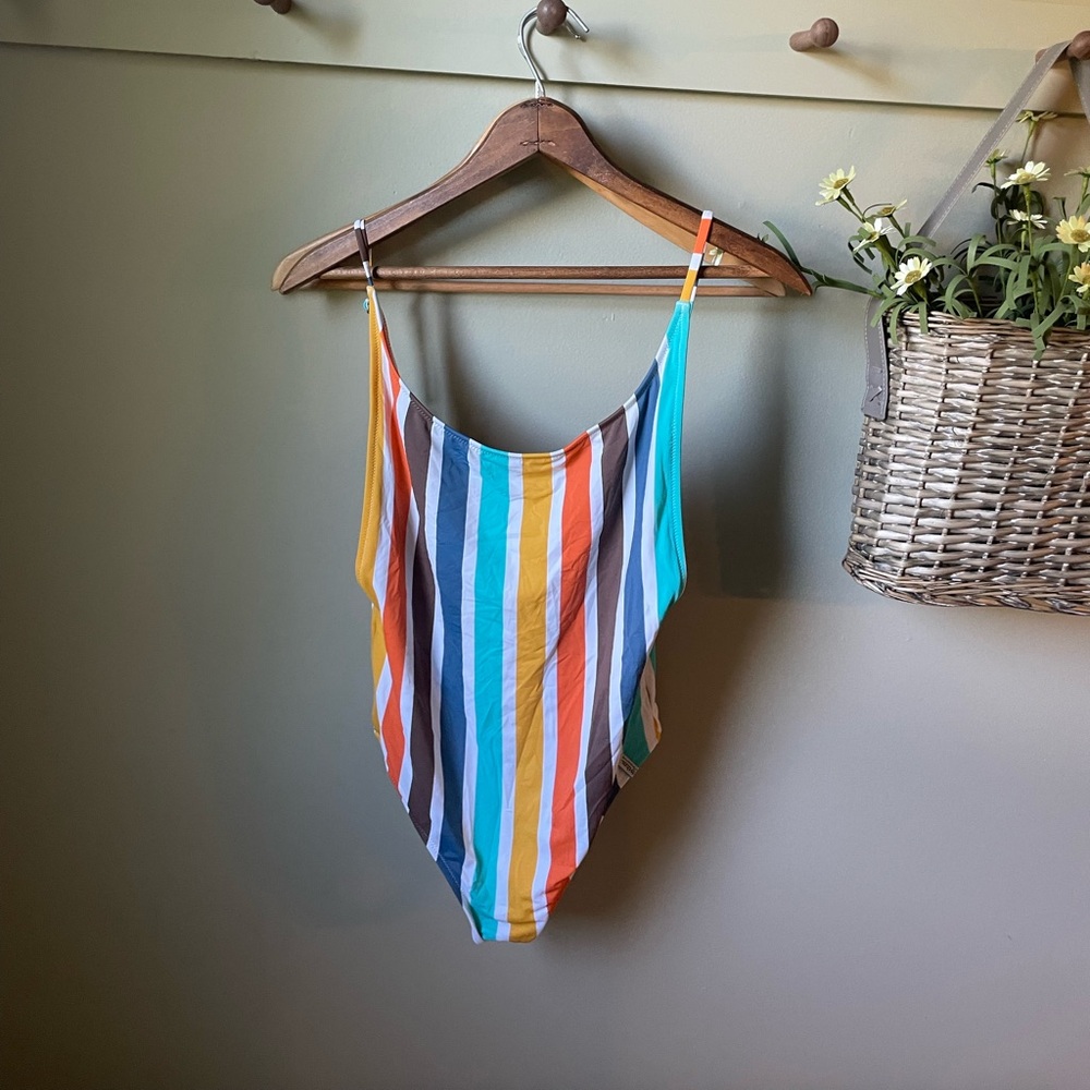 Striped one piece swimsuit